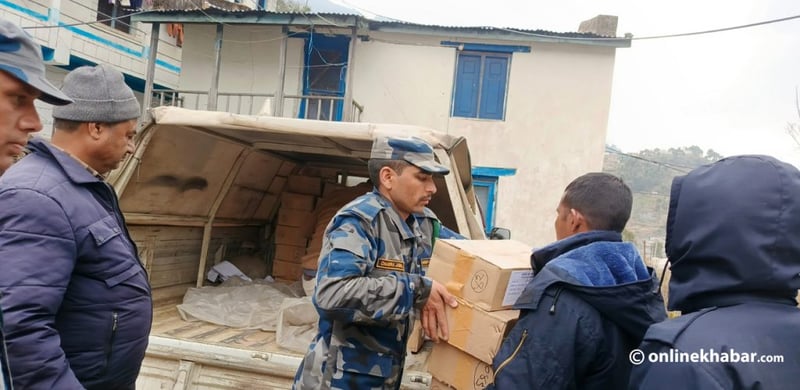 सुदूरपश्चिम निर्वाचन अधिकृतको कार्यालयमा पुर्याइयो मतपत्र