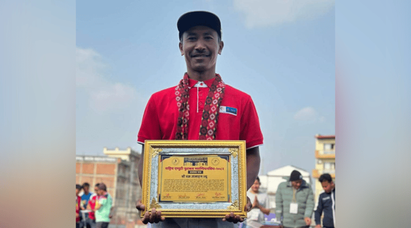 एम्प्युटी फुटबल विकासमा योगदान पुर्याएका प्रशिक्षक चक्र तामाङ सम्मानित