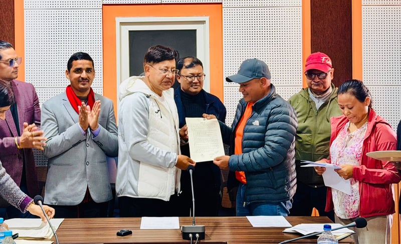 मातृभाषी चलचित्र प्रवर्द्धन गर्न सम्बद्ध १४ जातीय संस्थासँग सम्झौता