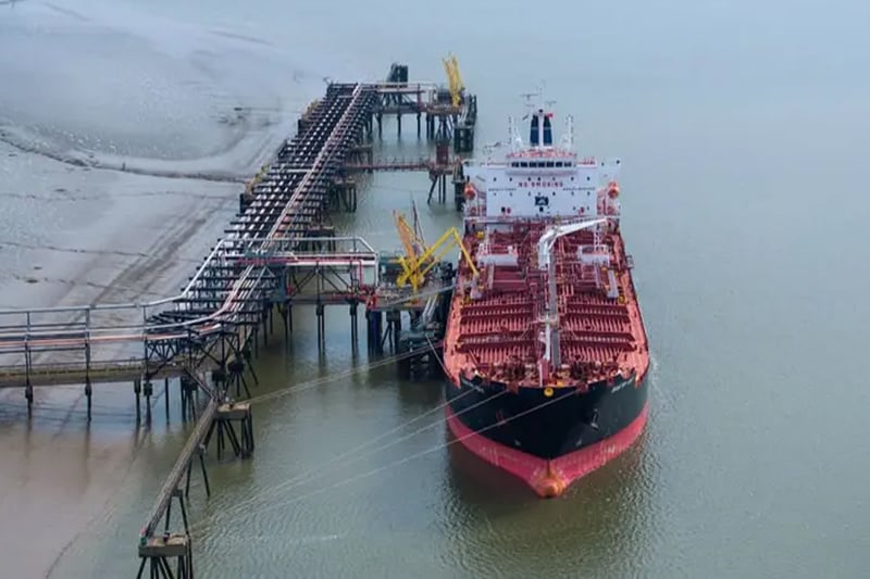 विश्वभरको इन्धन अभाव टार्न ४० करोड ब्यारेल तेल बजारमा पठाउने ऊर्जा एजेन्सीको निर्णय