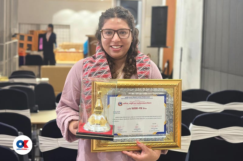 अनलाइनखबरकर्मी ऋतु काफ्ले सम्मानित