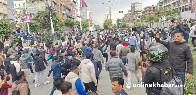 एमाले प्रदर्शनले माइतीघर क्षेत्र तनावग्रस्त