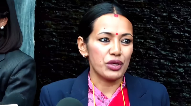 मलाई बोल्न आउँदैन भन्छन्, त्यही भएर क्लास लिइरहेको छु : आशिका तामाङ