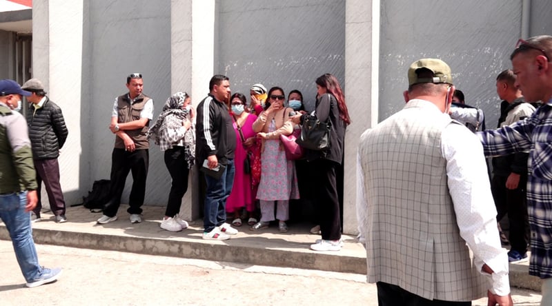 मिटरब्याज पीडकलाई कारबाही माग गर्दै काठमाडौंमा प्रदर्शन