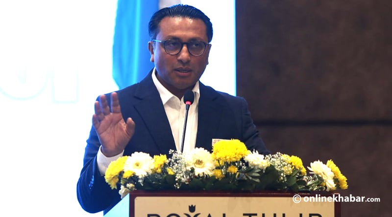 नवनिर्वाचित सांसदहरूलाई स्वर्णिमले भने– वाचापत्र दोहोर्याएर पढ्नुहोला