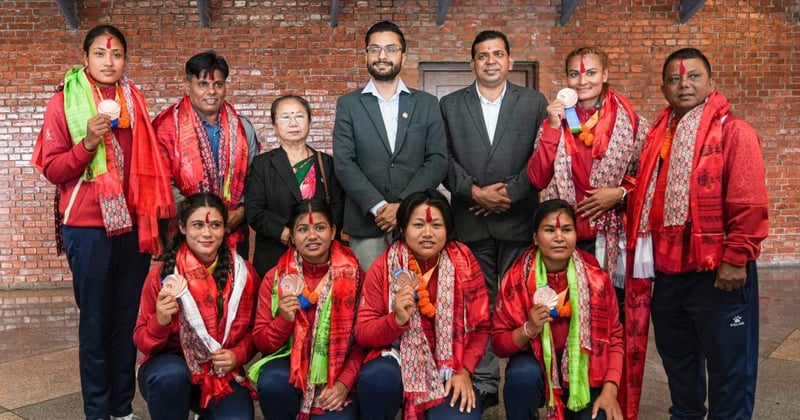 पदक विजेता बिच कबड्डी टोलीको स्वागत