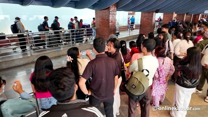 वैदेशिक रोजगारीमा जाने श्रमिकको सेवा शुल्क बैंकिङ प्रणालीमार्फत मात्रै लिन पाउने