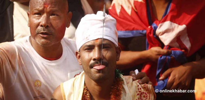 सुजनले चौथो पटक छेडे जिब्रो (तस्वीरहरू)