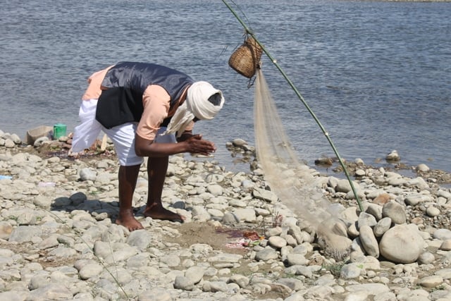 माझी समुदायले धुमधामका साथ मनाए कोशी पुजा