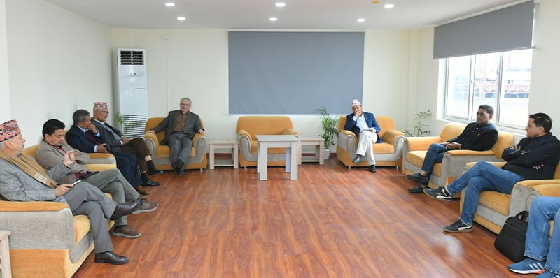 प्रतिवादमा उत्रिने एमालेको तयारी