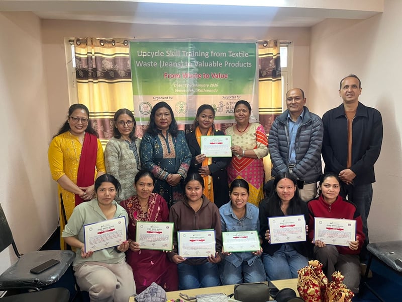 कपडाजन्य फोहोर व्यवस्थापनमार्फत् आयआर्जन