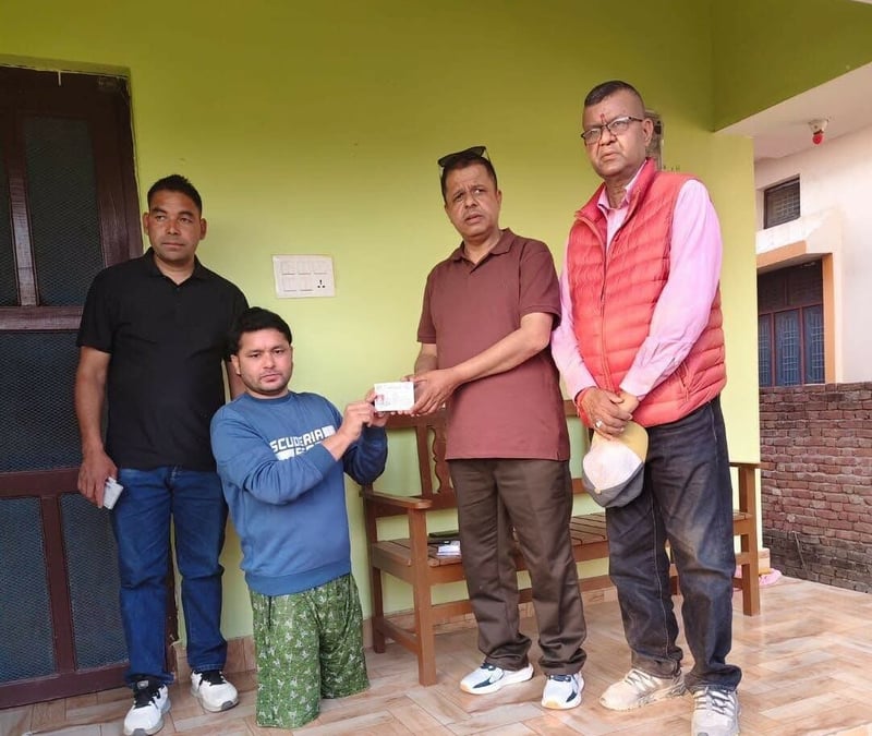 अपाङ्गता भएकालाई घरमै नागरिकता वितरण