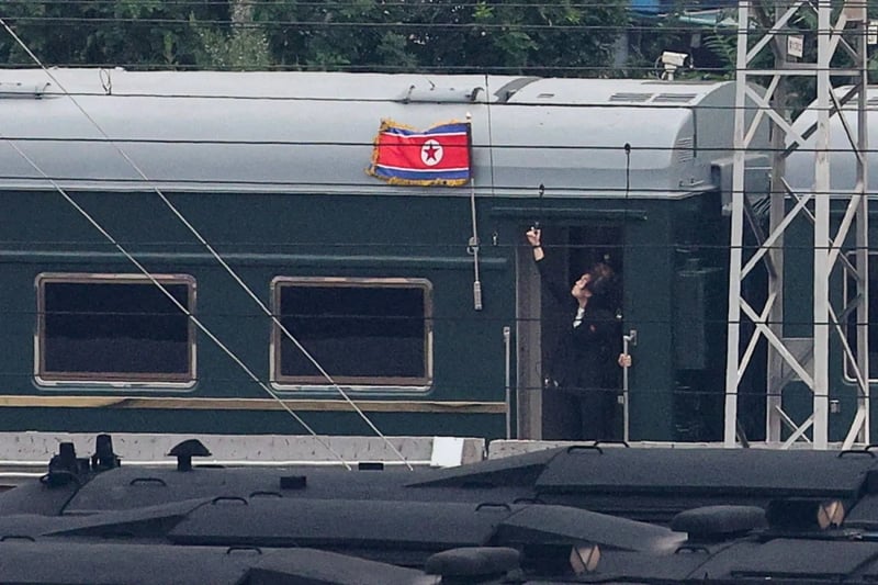 China-N.Korea trains to resume after six-year halt: travel agents