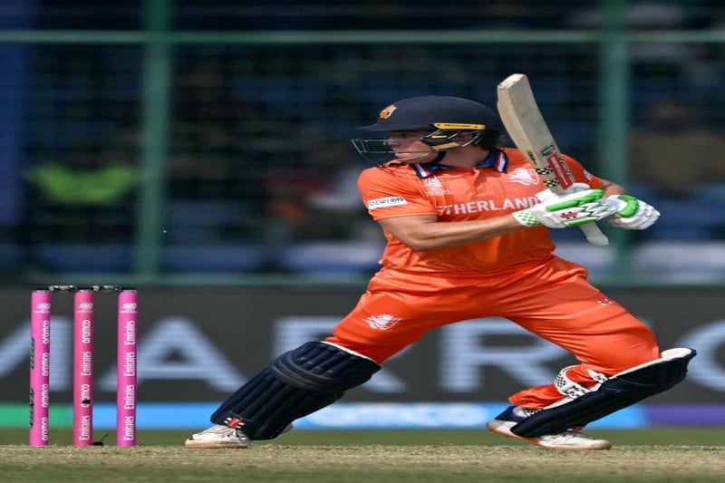 De Leede takes Netherlands to big win over Namibia at T20 World Cup