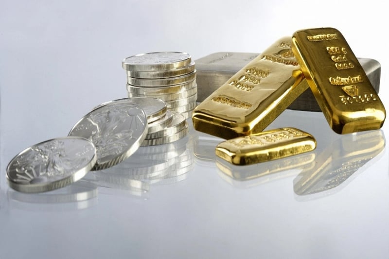 Gold price inclines Rs 800 as silver inches up Rs 50 per tola in a week