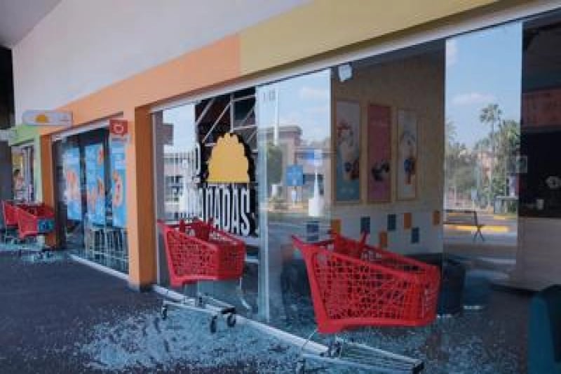 Mexican cartel clashes fuel worries about tourism in lead up to FIFA World Cup