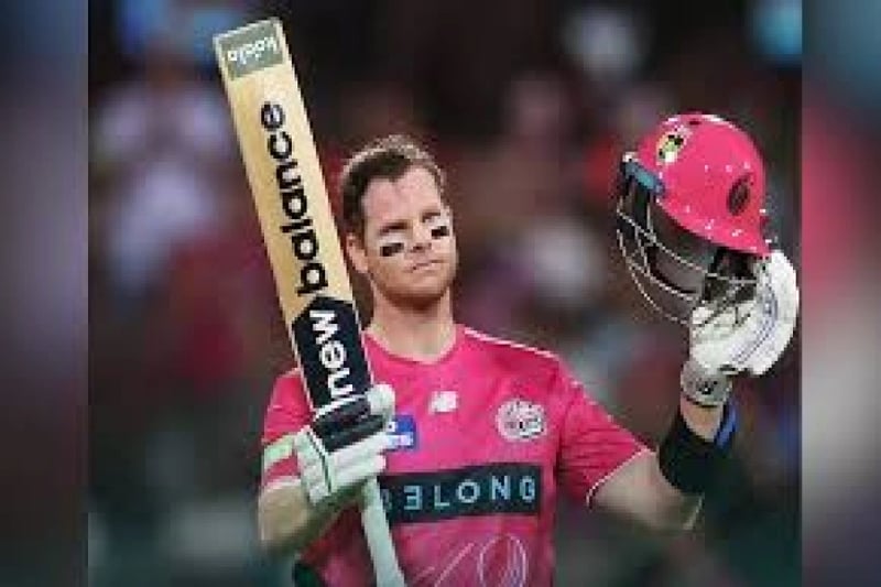 Steve Smith blasts Big Bash record 32 off single over