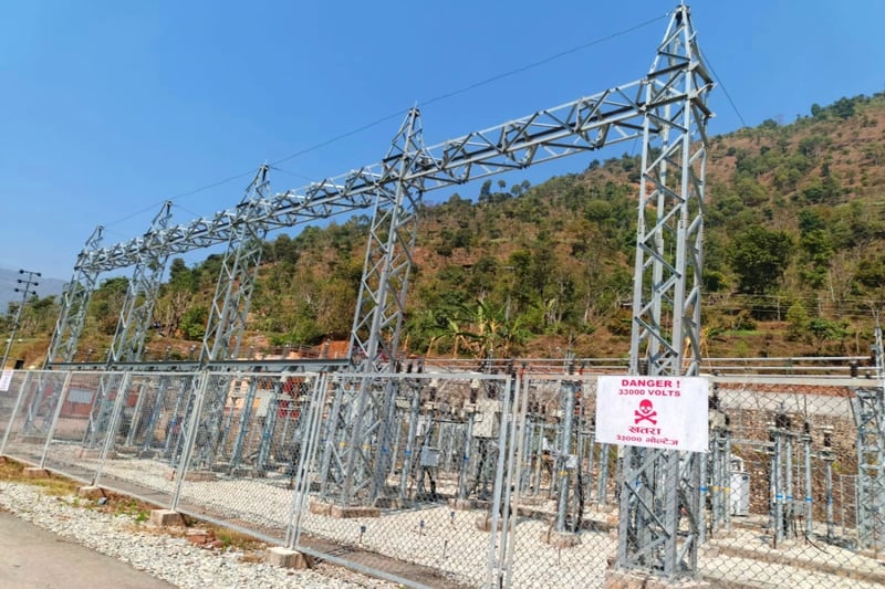 NEA MD Shakya inspects Tamghas–Burtibang 132 kV transmission line, employment expected