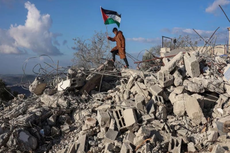 Israel calls countries condemning new West Bank settlements 'morally wrong'