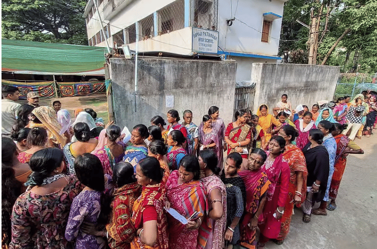 India exit polls suggest ruling party gains in state elections