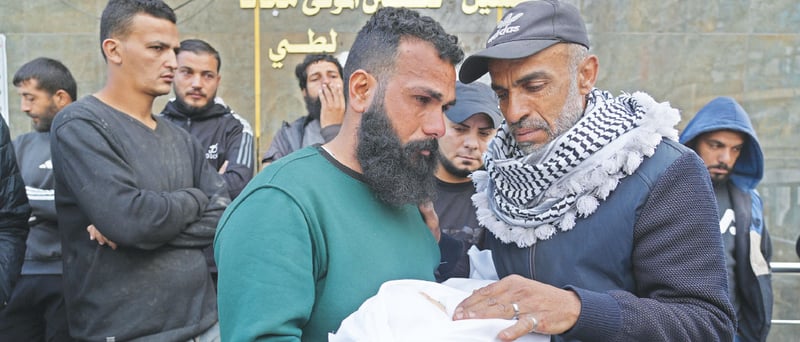 Israeli strikes kill 17 in Gaza