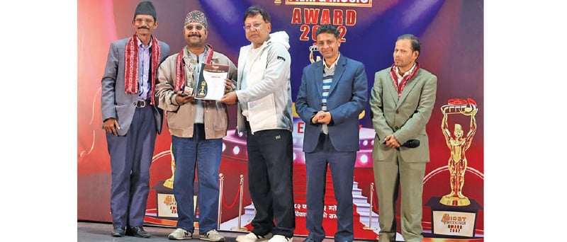 Keki and Bijay win best artists