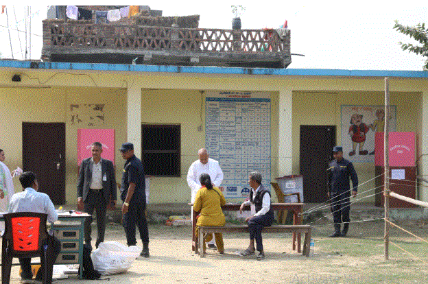 Former President Yadav calls for choosing right force through election