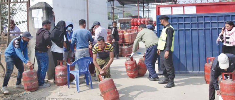 Supply of cooking gas, petroleum normal: NOC
