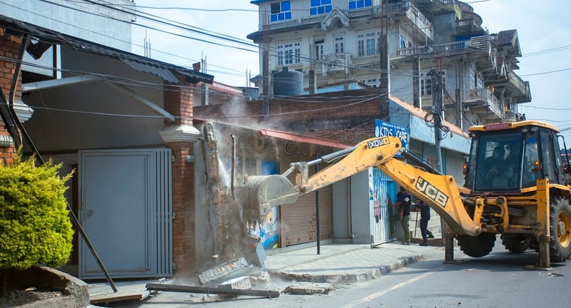 Unauthorized structures in Mahadev stream corridor demolished