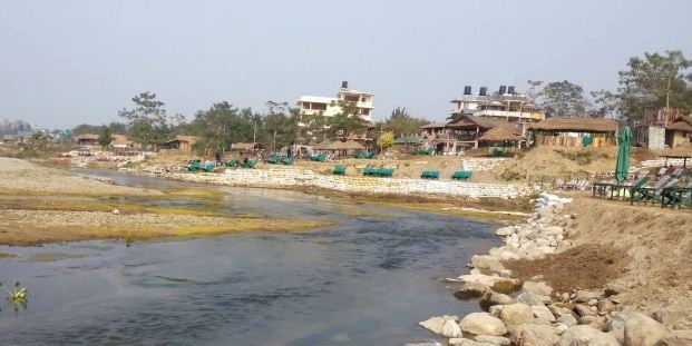 नयाँ वर्षका लागि भरिँदै सौराहा