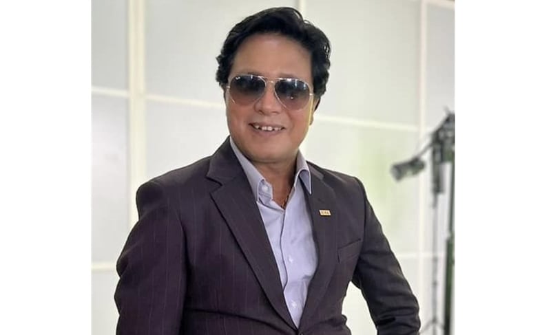 कलाकार सत्ताको प्रतिपक्षमा बसेर जनताको आवाज बोल्नुपर्छ: दीपकराज गिरी