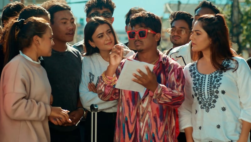 कति पुग्यो 'गोबर गणेश' र 'झरीपछिको इन्द्रेणी' को कमाइ?