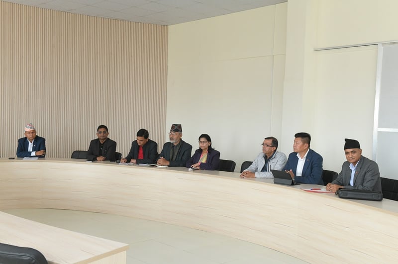 ओली पक्राउको विरोधमा एमालेले सर्वपक्षीय नागरिक संवाद गर्ने, तीन नेतालाई तोकियो जिम्मेवारी