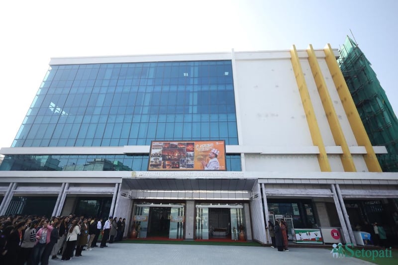 भदौ २४ गते जलाइएको कोटेश्वरको भाटभटेनी आयो सञ्चालनमा (तस्बिरहरू)