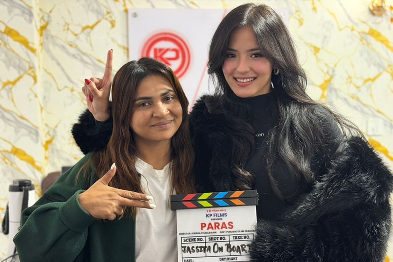 जसिता गुरूङले साइन गरिन् कृषाको 'पारस'