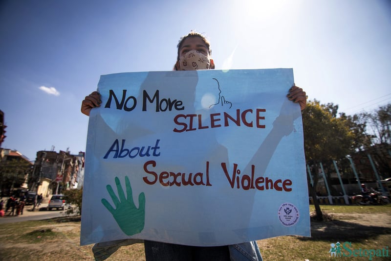 स्कुलमा बेहोस भएर ढलेपछि खुल्यो बालिकामाथि बुवाले बलात्कार गरेको घटना