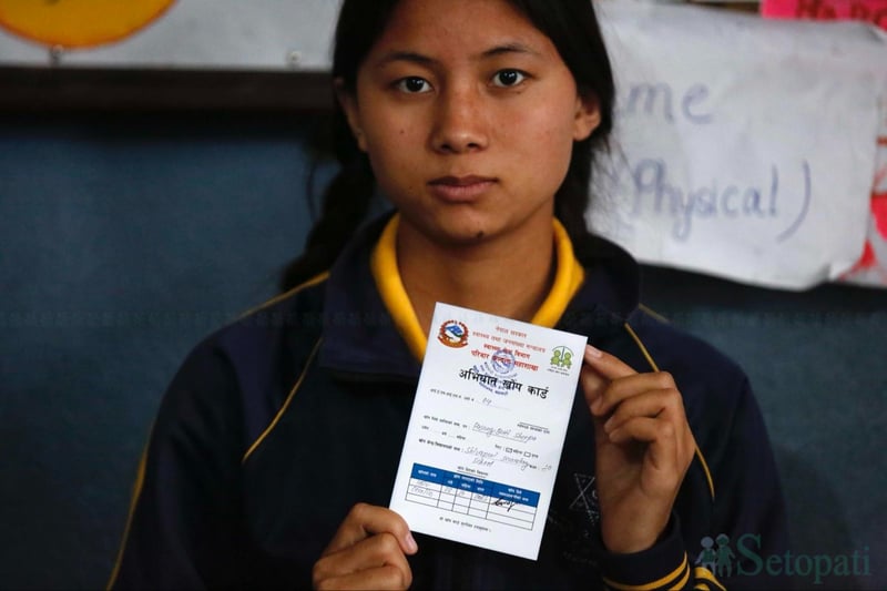 कक्षा ६ का छात्रालाई क्यान्सर विरुद्धको खोप आइतबारदेखि