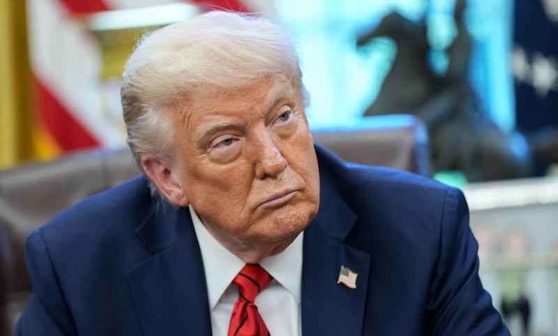 ट्रम्पका लागि इरानसँगको युद्ध– निल्नु न ओकल्नु!