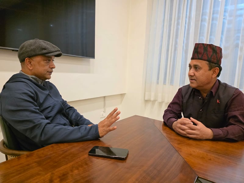 केन्द्रीय समिति बैठकमा सभापति थापाको राजीनामा अस्वीकृत प्रस्ताव पेस हुनेछ- विश्वप्रकाश शर्मा