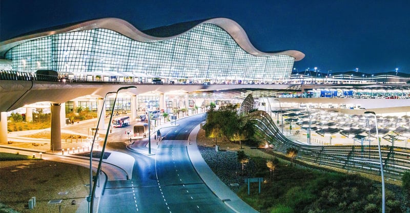 आबुधाबीको विमानस्थलमा इरानको ड्रोन हमला, एक जनाको मृत्यु, ७ घाइते