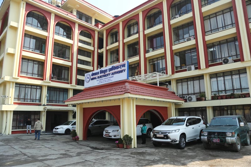 ‘डेडिकेटेड’ र ‘ट्रंक लाइन’ महसुल विवादः उद्योगीको मागदाबी नपुग्ने आयोगको निर्णय