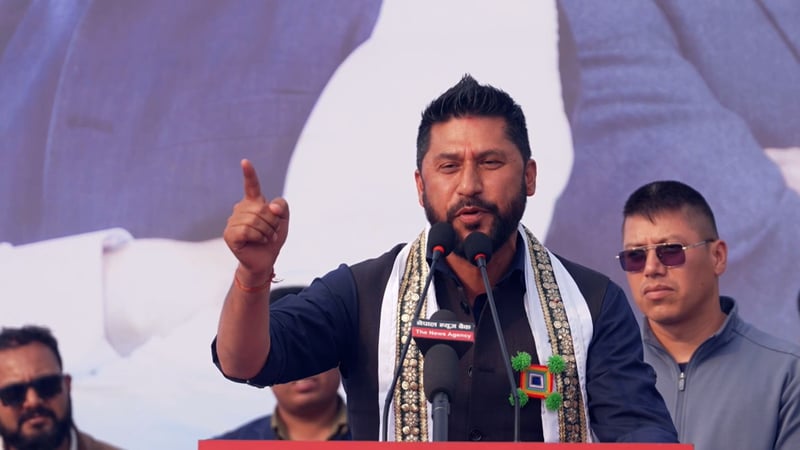 कार्की आयोगलाई रवि लामिछानेको बयान– भीडले कारागारबाट निकालेपछि रेस्टुरेन्टको बार्दलीमा उक्लेर भाषण गरेँ