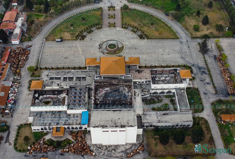 भदौ २४ को साक्षी बनेर उभिएको अन्तर्राष्ट्रिय सम्मेलन केन्द्र (तस्बिरहरू)