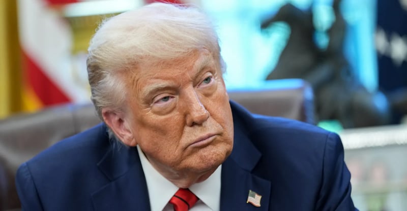 इरानसँगको युद्ध देखाउँदै ट्रम्पले गरे चीन भ्रमण स्थगित