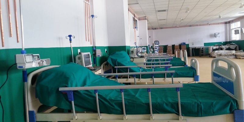 निजी अस्पतालले पनि छुट्याउन थाले १० प्रतिशत निःशुल्क शैय्या, अनलाइनबाटै हेर्न सकिने