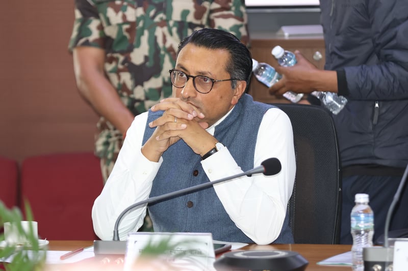 अर्थमन्त्रीमाथि पालिकाको दबाब- ५ करोड कम बजेटका आयोजना संघले कार्यान्वयन नगर्ने घोषणा गर्ने कि नगर्ने ?