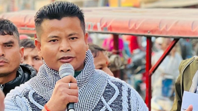 मतदातालाई अशोक चौधरीको चेतावनी– रास्वपालाई दुईतिहाइ मत दिनु भएन भने तपाईं देशविरोधी हो