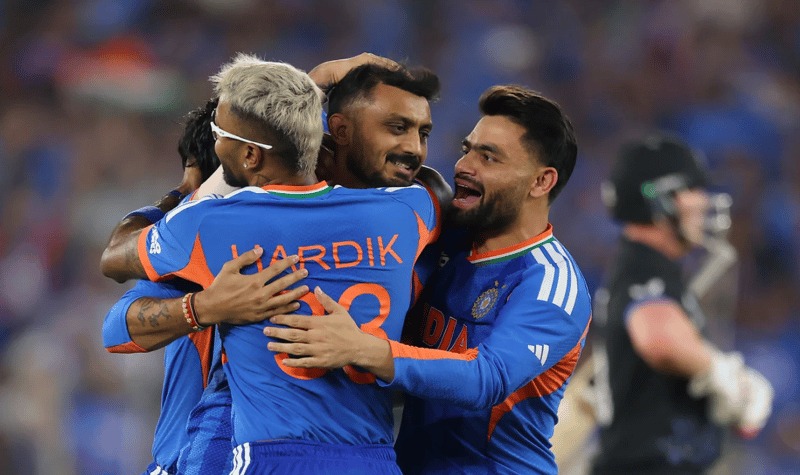 भारतले दियाे न्युजिल्यान्डलाई २५६ रनको लक्ष्य