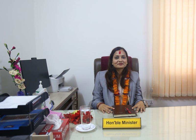 स्वास्थ्य मन्त्री मेहताको 'एक्सन': अस्पतालमा जथाभावी भिडियो खिच्न र होहल्ला गर्न प्रतिबन्ध