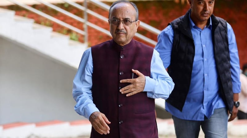 आफूलाई निरन्तर कार्यवाहक सभापतिको रूपमा उभ्याउँदै आएका खड्काविरुद्ध ‘एक्सन’मा उत्रिँदै कांग्रेस